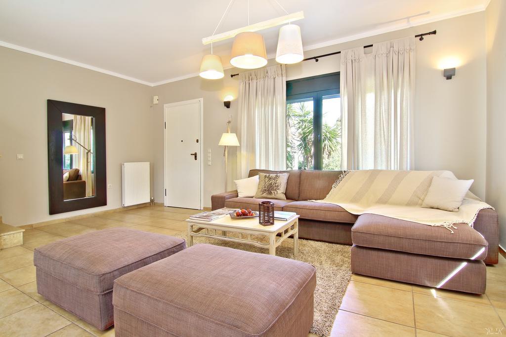 Glyfada Seaside Residence Athens Room photo